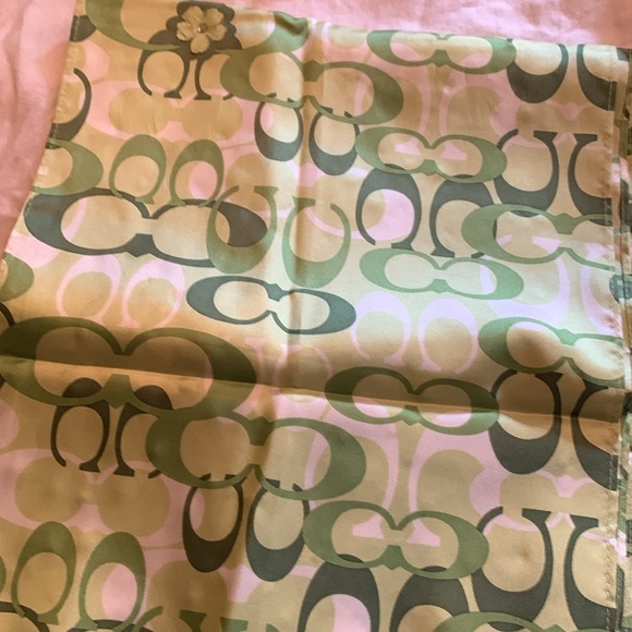 Coach silk scarf - Picture 7 of 7